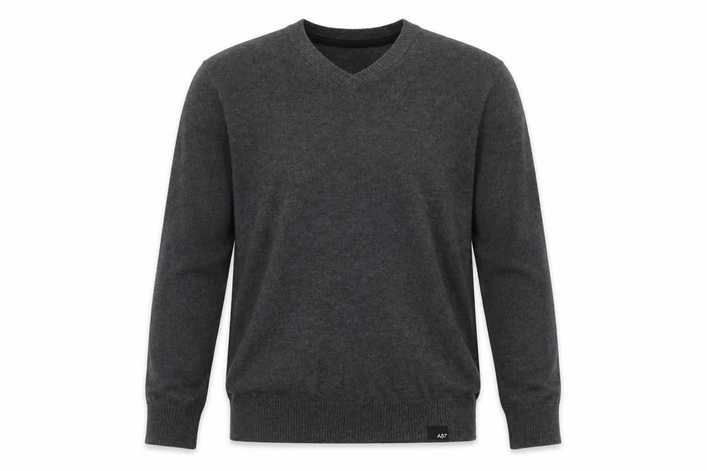 Front view of Aeropostale Men's Grey V-Neck jumper S
