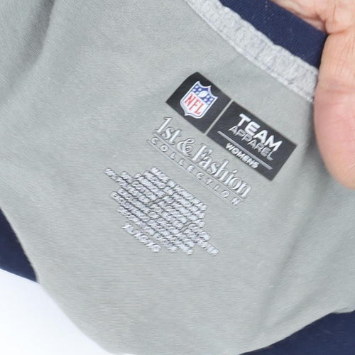 NFL Women's Blue V-Neck T-Shirt Medium
