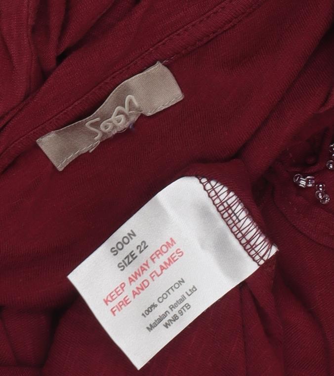 Soon Women's Red Embroidered V-Neck T-Shirt Size 22