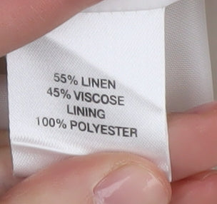 Missy In Love Women's White Blazer Size 10