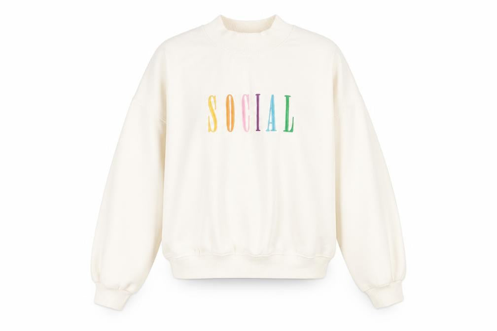 Front view of H&M Divided Women's White Pullover Sweatshirt S