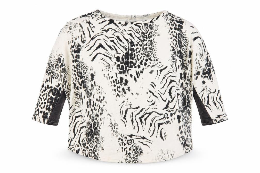 Front view of River Island Women’s Animal Print jumper, size UK 8