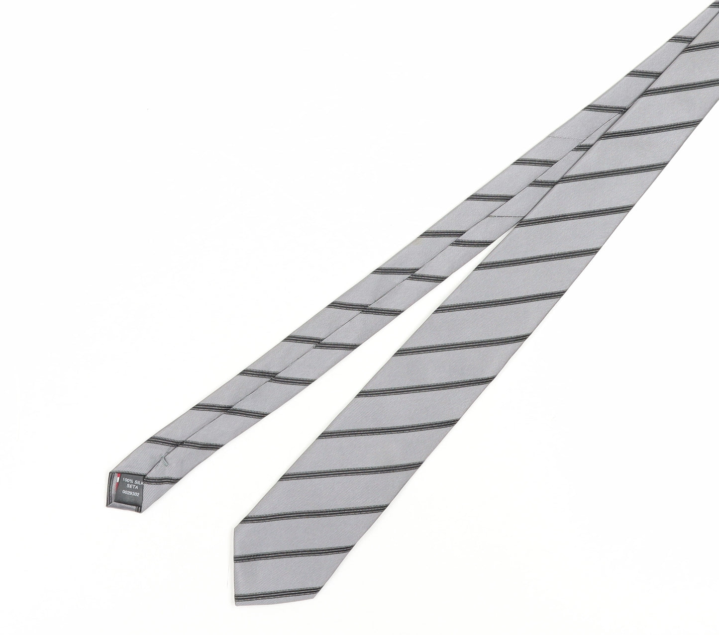 Jeff Banks Stvdio Men's Silver Slim Silk Striped Tie