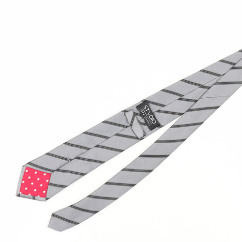 Jeff Banks Stvdio Men's Silver Slim Silk Striped Tie