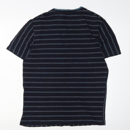Larsson & Co Men's Black Small Striped T-Shirt