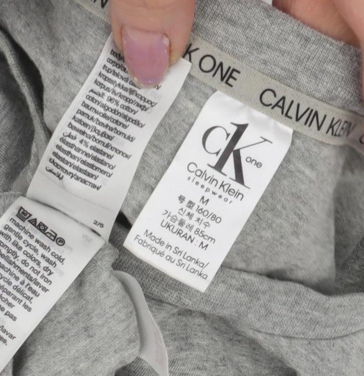 Calvin Klein Grey Unisex T-Shirt M Casual