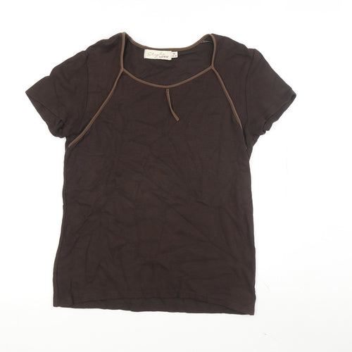Style by EWM Women's Brown M Basic T-Shirt