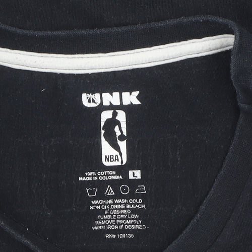 UNK Men's Black NBA Chicago Bulls T-Shirt, Size L