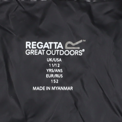 Regatta Boys Black Hooded Windbreaker Jacket 11-12 Years