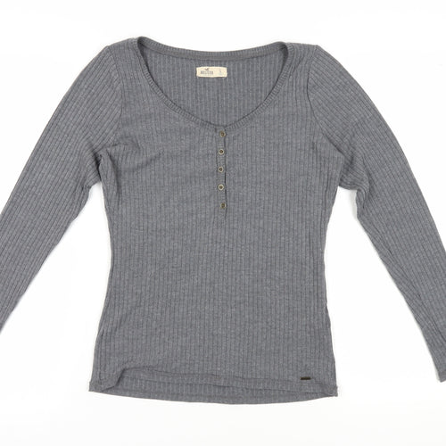 Hollister Women's Grey Long Sleeve Jersey Top L