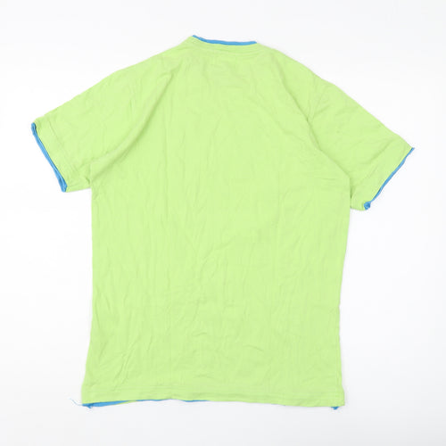 Springfield Men's Green Graphic Print T-Shirt XS