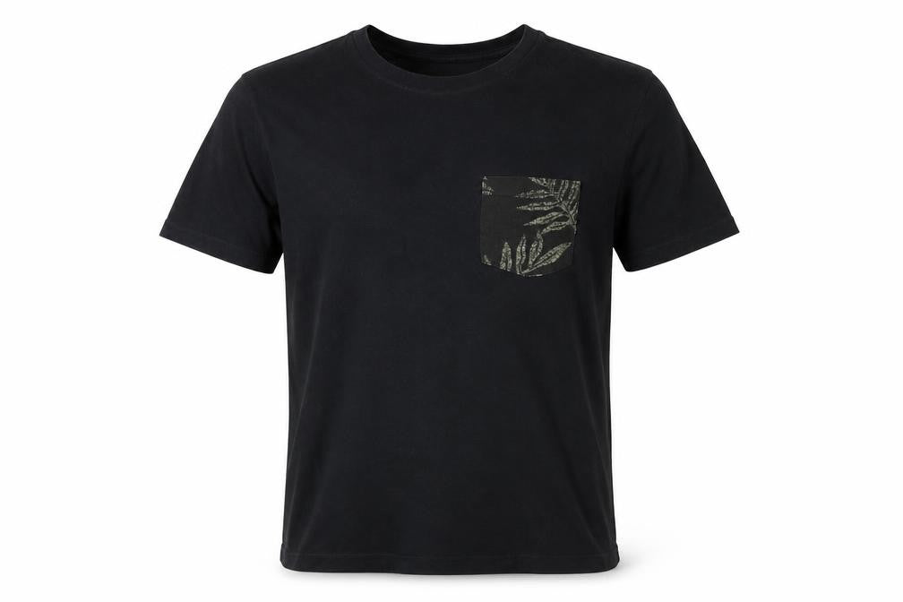 Front view of Gap Men's Black Crew Neck T-Shirt M