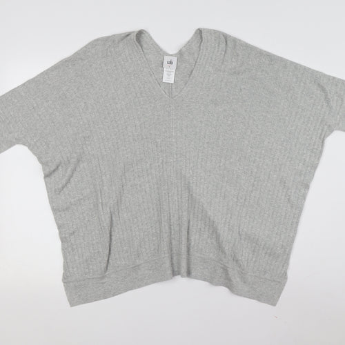 Cabi Women Grey V-Neck Relaxed T-Shirt, S, Casual Style