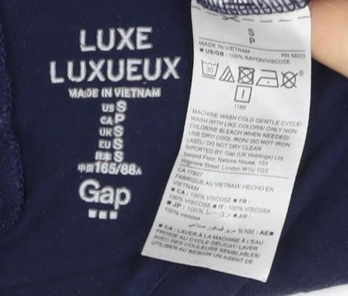 Gap Women's Blue Basic T-Shirt, Size S
