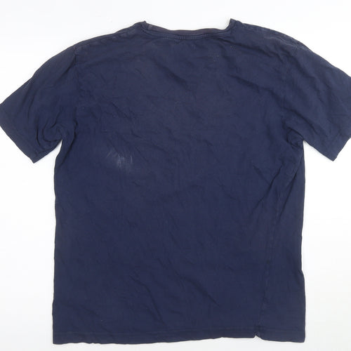 Bench Men's T-shirt Size L