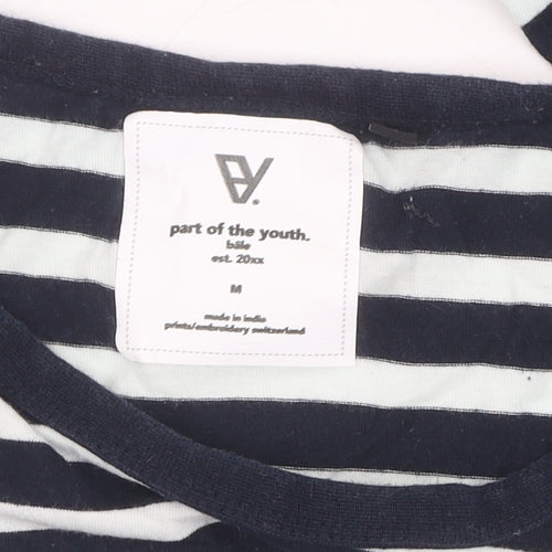Part of the Youth Unisex Black Striped T-Shirt M