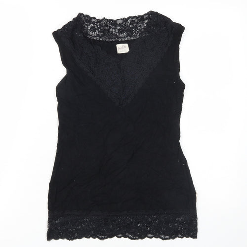 Post Card Women Black Sleeveless Basic Top