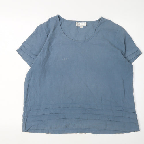 Capri Women's Blue Scoop Neck T-Shirt M