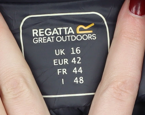 Regatta Women's Black Puffer Jacket Size 16