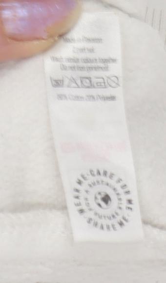 Pokémon Boys White Hoodie 5-6 Years Pullover Cartoon Graphic