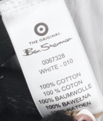 Ben Sherman Men's White Graphic Print T-Shirt Medium