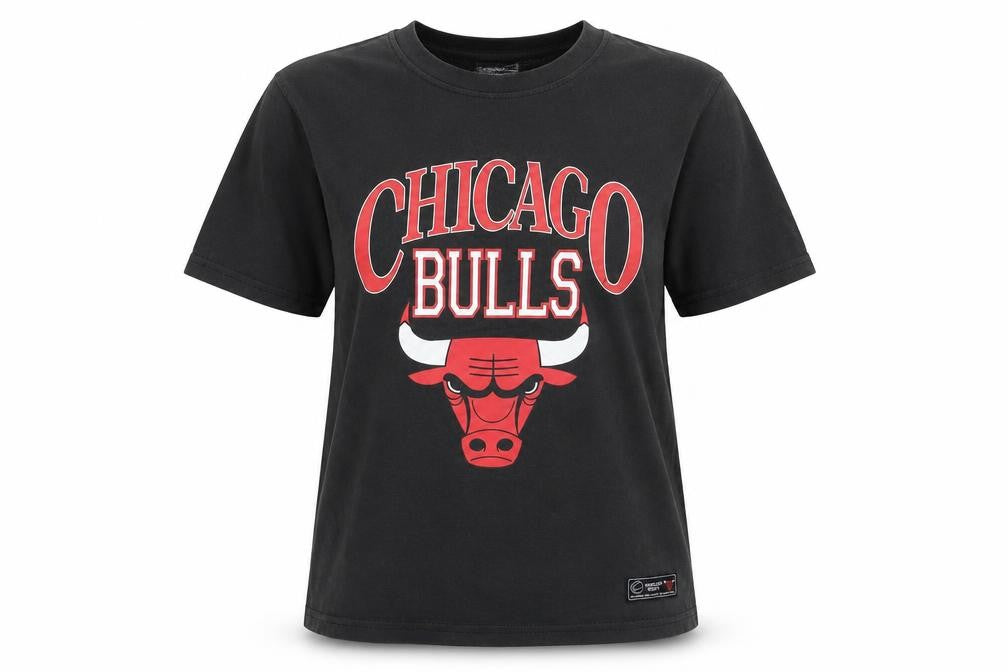 NBA Unisex Black Chicago Bulls T-Shirt 2XS, Sports Style