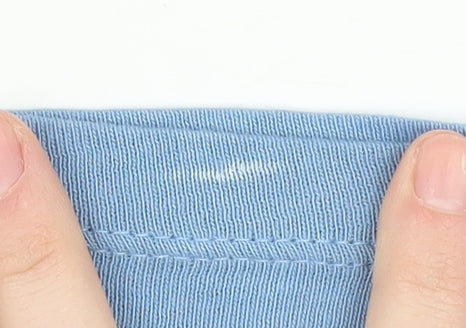Urban Outfitters Women's Blue Cropped Long Sleeve T-Shirt