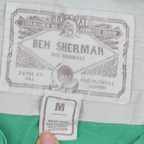 Ben Sherman Men's Green T-shirt, Size Medium.