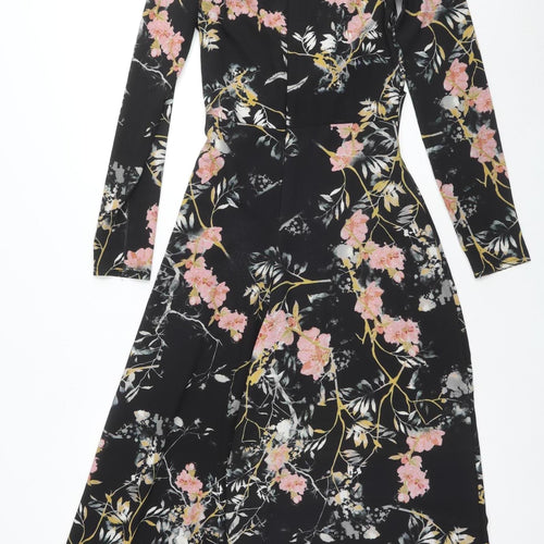 Boohoo Women's Black Floral Jumpsuit Size S