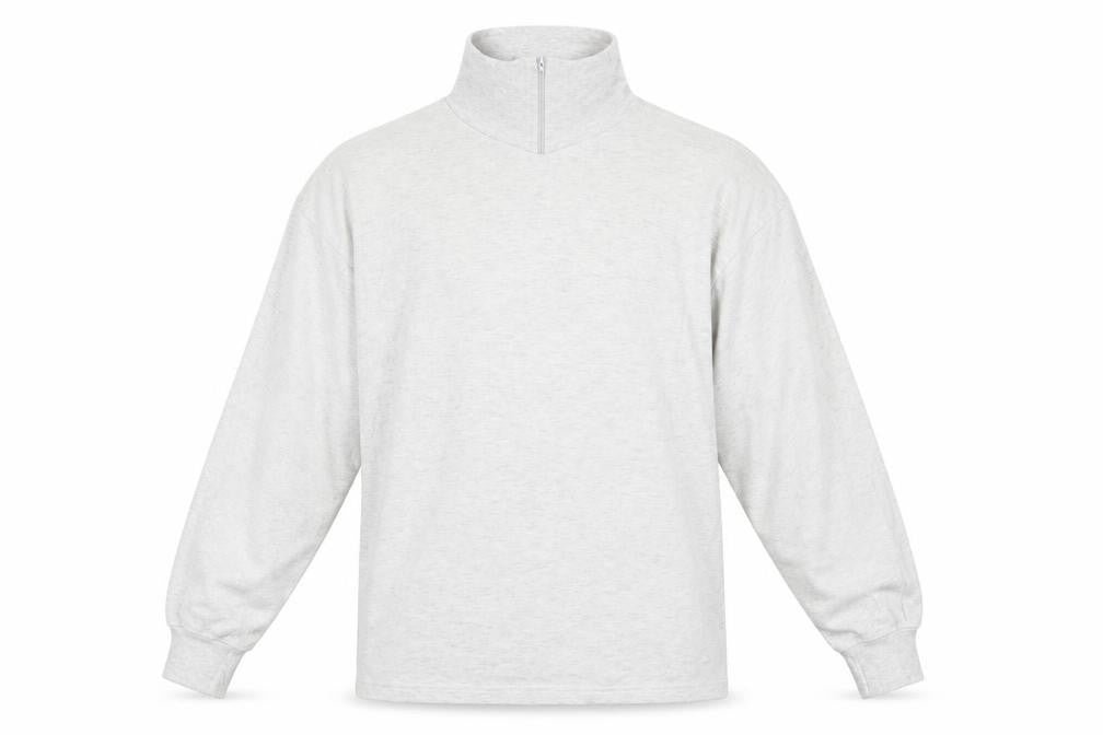 Front view of Donnay Men's White Pullover Sweatshirt L Lightweight