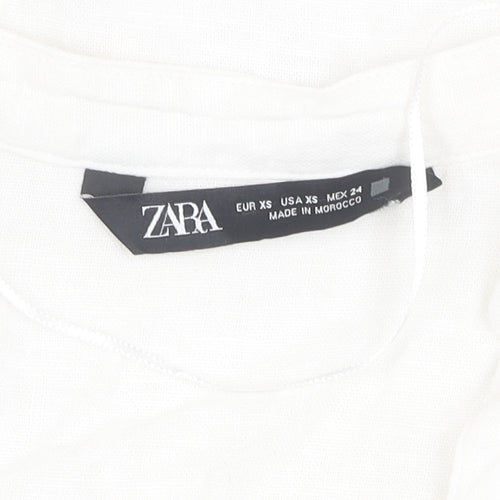 Zara Women's White Button-Up Shirt XS