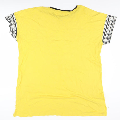 Disney Women's Yellow Lion King T-Shirt XL Casual