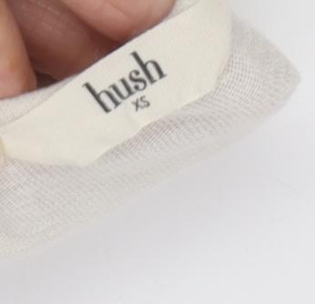 Hush Women's Beige V-Neck T-Shirt XS