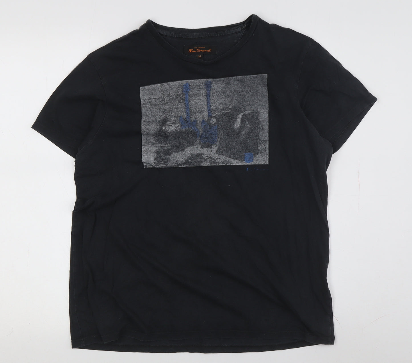 Ben Sherman Black T-shirt size Medium.