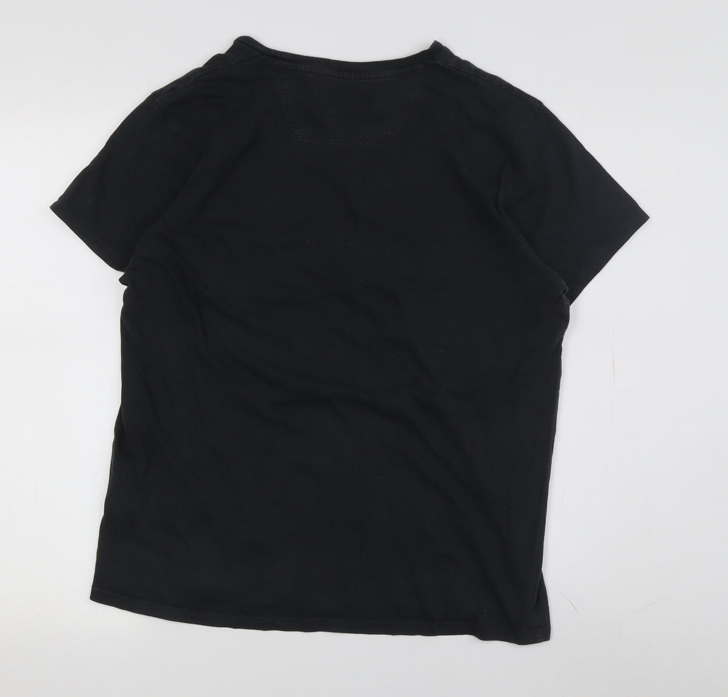Ben Sherman Black T-shirt size Medium.
