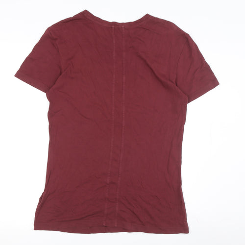 Calvin Klein Women's Red Basic T-Shirt in M