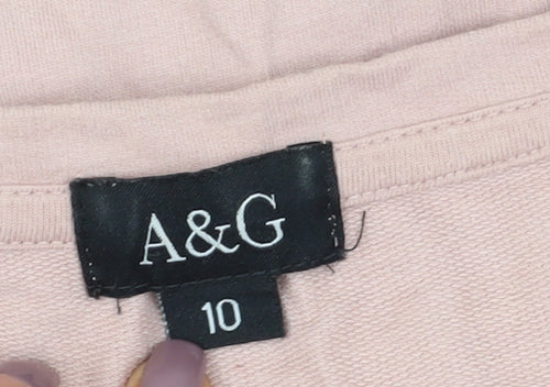 A&G Women's Beige Size 10 Basic T-Shirt