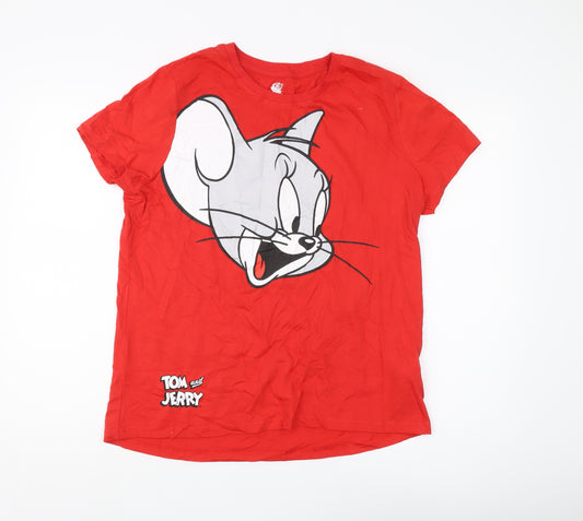 Front view of Tom and Jerry Red unisex t-shirt m casual cartoon