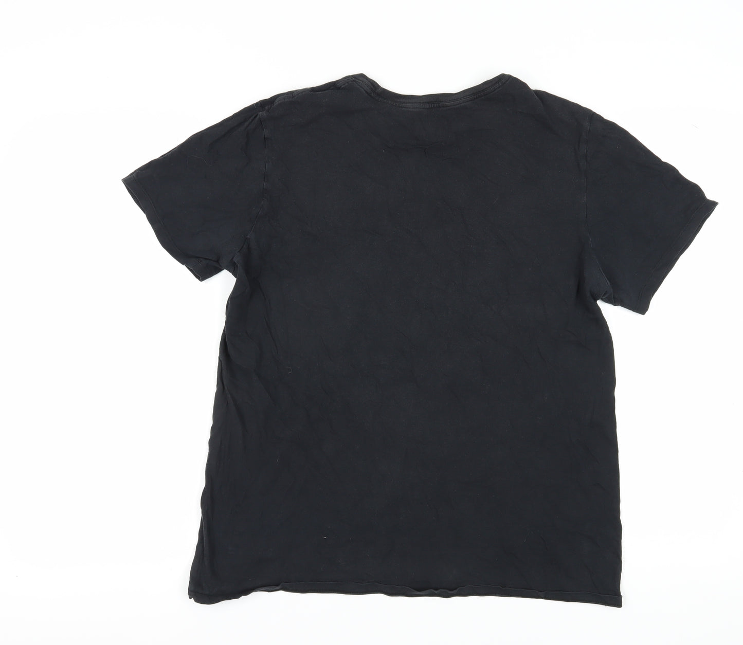 Nike Men's Medium Black Graphic Print T-Shirt