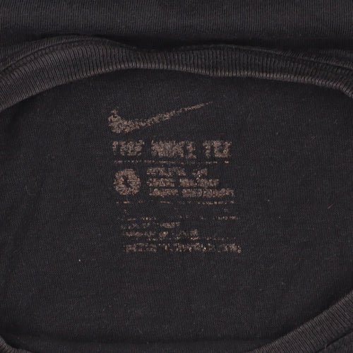 Nike Men's Medium Black Graphic Print T-Shirt