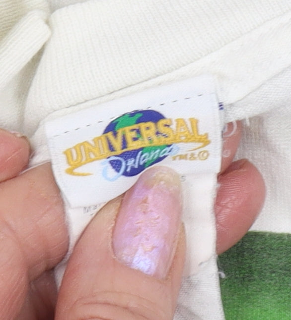 Universal Men's White Marvel Hulk Graphic T-Shirt Medium