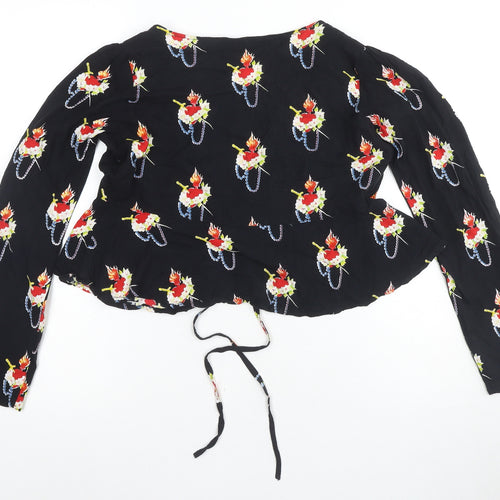 Model Women's Black Floral Cropped Blouse, Size S