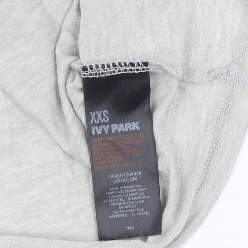 Ivy Park Women’s Grey XS V-Neck T-Shirt
