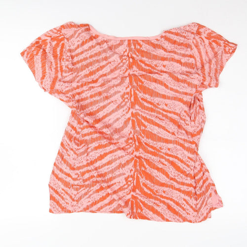 Hush Women's Pink V-Neck Animal Print T-Shirt M