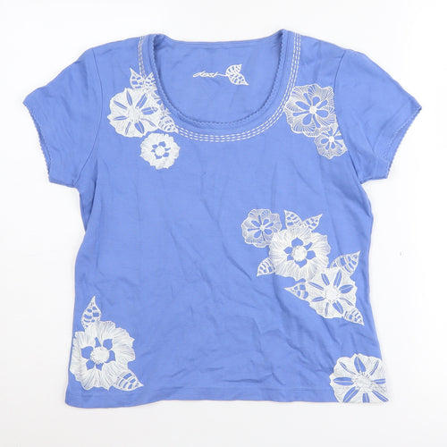 Dash Women's Blue Floral T-Shirt Size 10