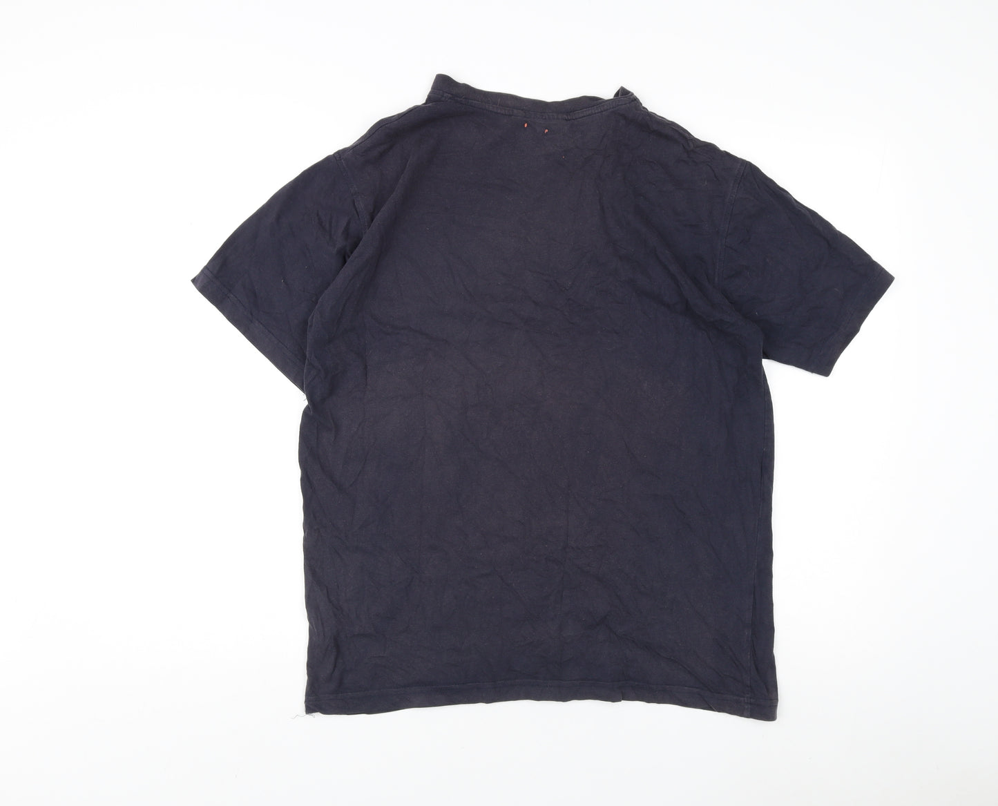 Patrick Men’s Black V-Neck T-Shirt M