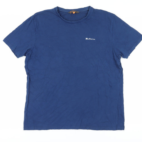 Ben Sherman Men's Blue T-shirt, size Large.
