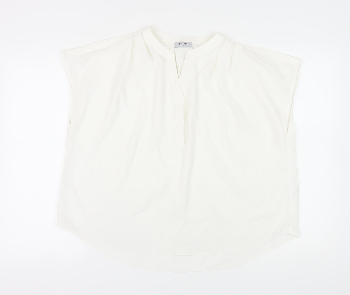 Soon Women's Ivory Blouse Size 18 Basic Lightweight