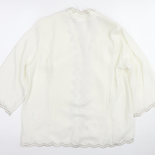Damart Women’s White Blouse Size 14 3/4 Sleeve Button Fastening