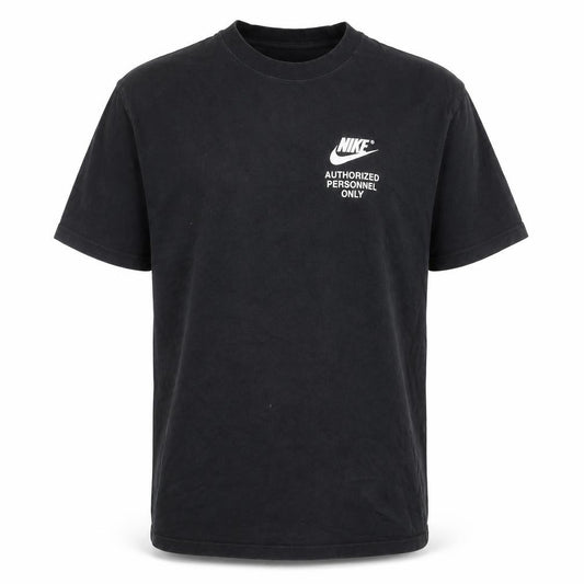 Front view of Nike Men's Black Cotton Logo T-Shirt M Casual